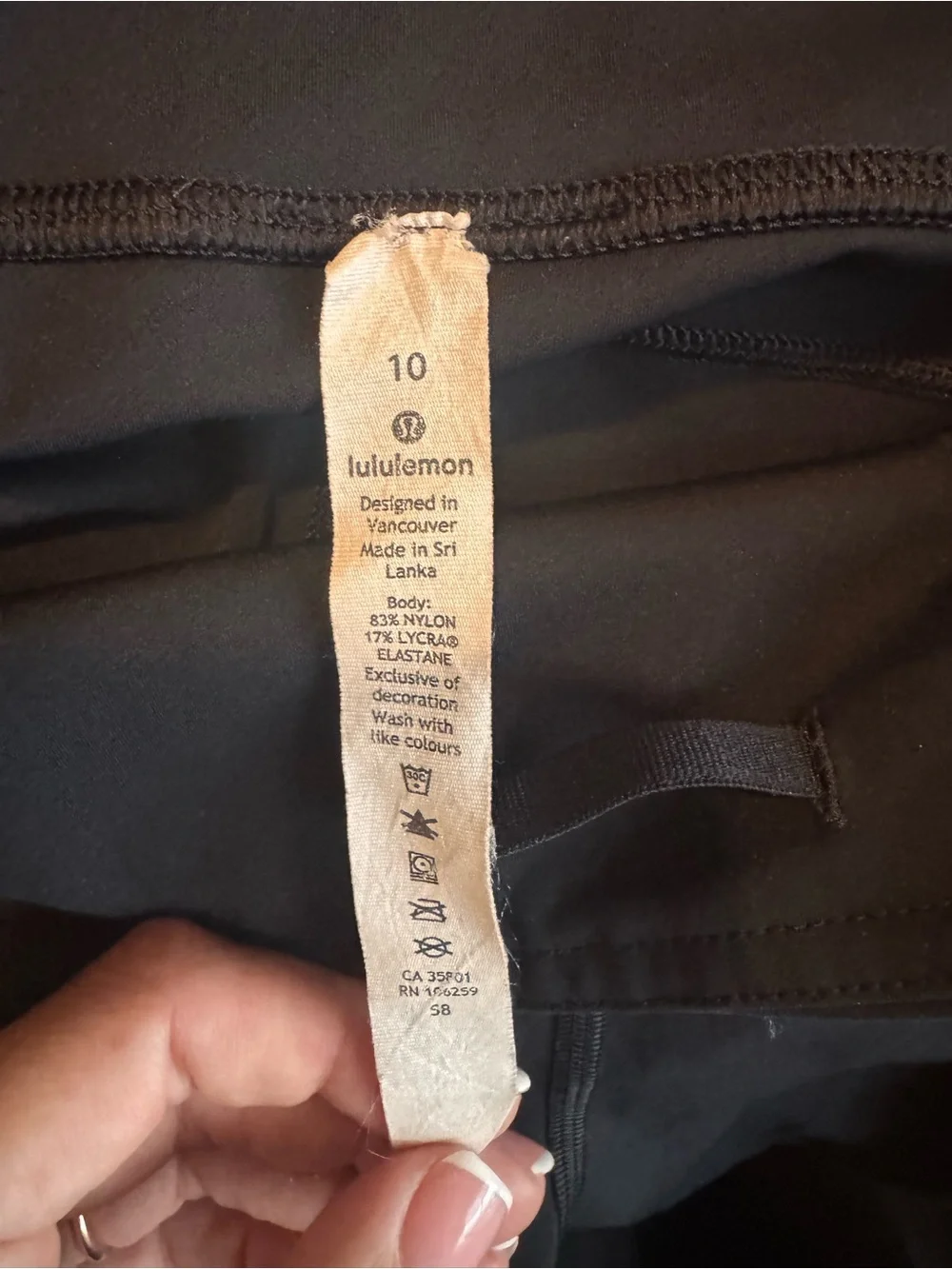 Lululemon athletica Fast and Free Cropped Leggings - size 10